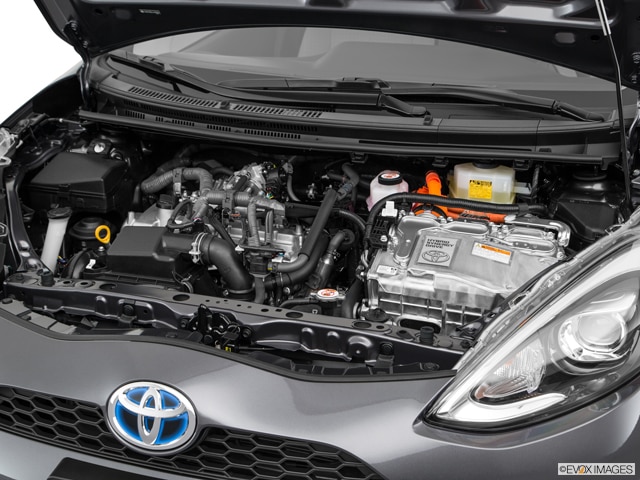 Jumping A Car With A Prius How To Jump Start A Toyota Prius Hybrid 